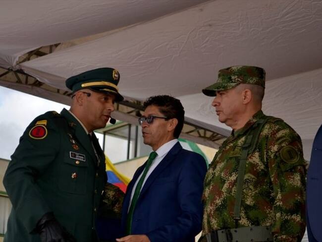 El nuevo oficial llega en remplazo del coronel Omar Zapata quien se desempeñó como comandante de la Primera Brigada durante 34 meses. . Foto: Primera Brigada.