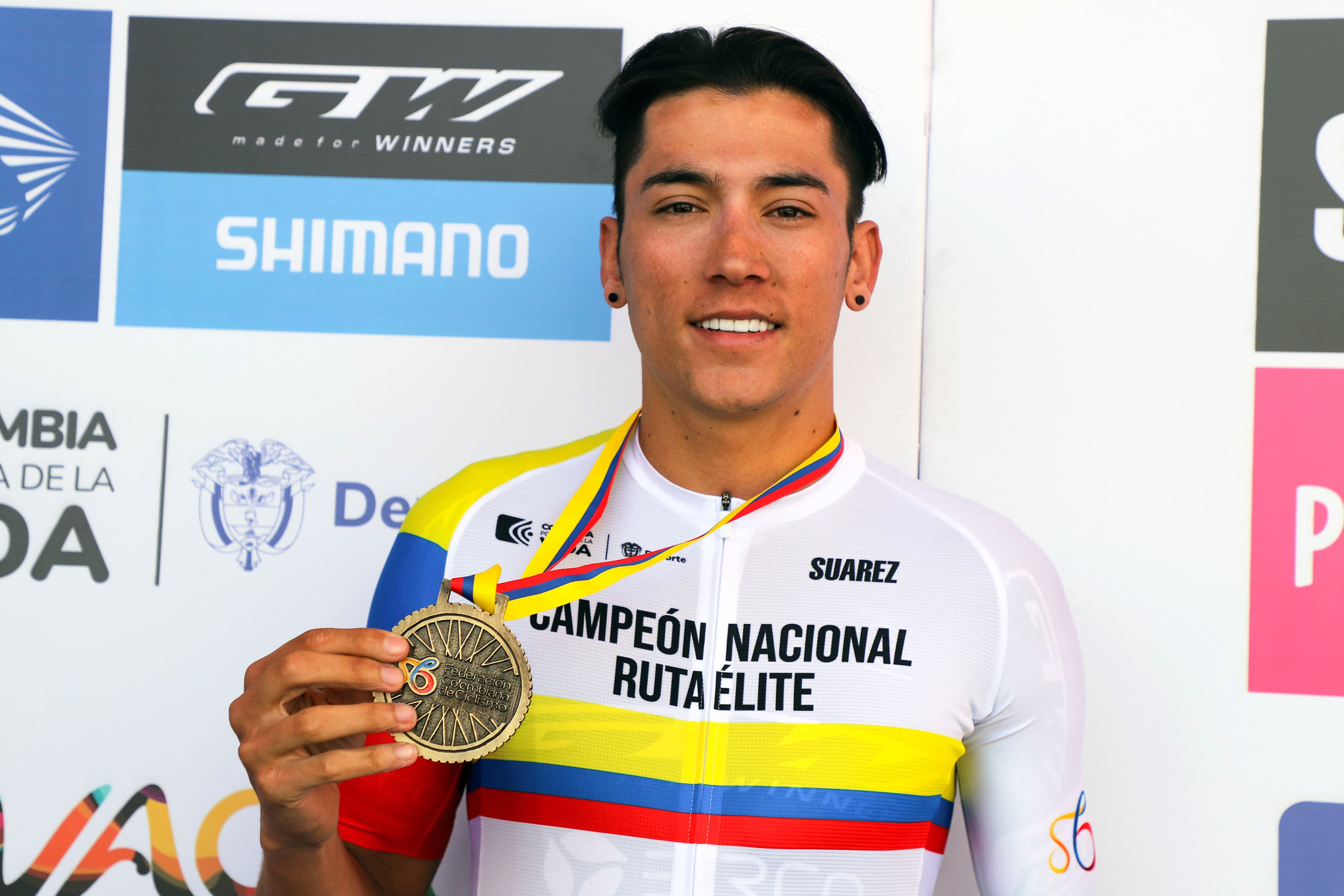 Alejandro Osorio, campeón nacional de la Ruta Colombia | Foto: EFE