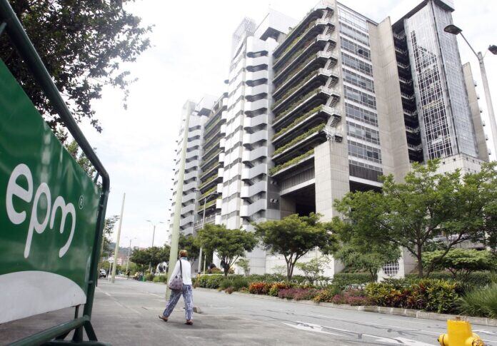 venta de las acciones de EPM en TIGO UNE