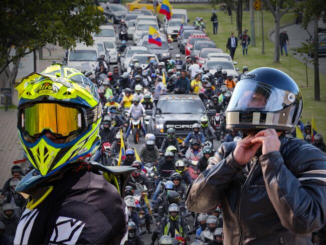 Bloqueos en Bogotá: motociclistas se enfrentan al Distrito por decreto de restricción de movilidad