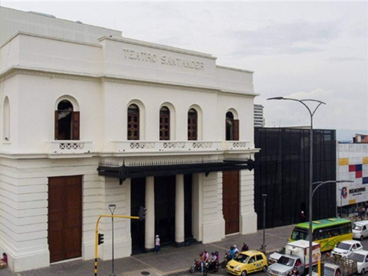 Luego de 17 años, teatro Santander vuelve y abre sus puertas en Bucaramanga