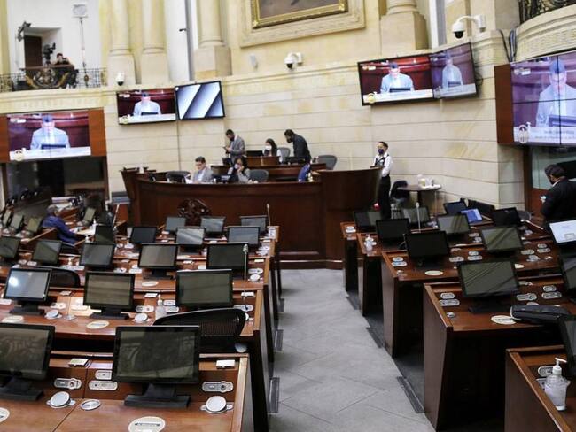 ¿Qué proponen en el Congreso para que bajen las tarifas de energía en la Costa?