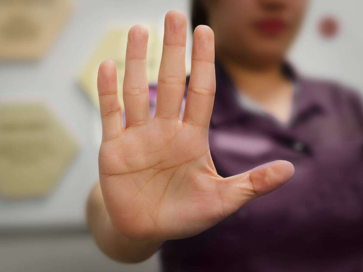 ¿Qué es un abuso en Colombia? #EsUnAbuso