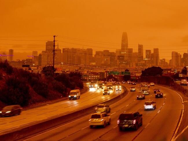 San Francisco con el cielo naranja. Foto: Getty