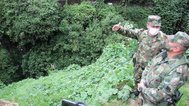 El comando de la Fuerza de Tarea Conjunta Hércules del Ejército confirmó el desplazamiento en La costa pacífica. Foto: Colprensa