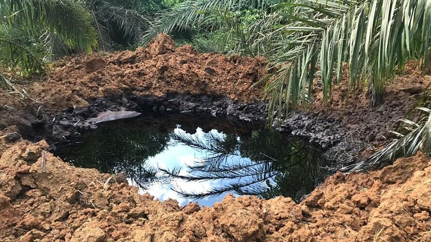 Según Ecopetrol, el crudo quedó contenido en el cráter donde se presentó la explosión y no se registró contaminación a fuentes de agua. Foto: Colprensa