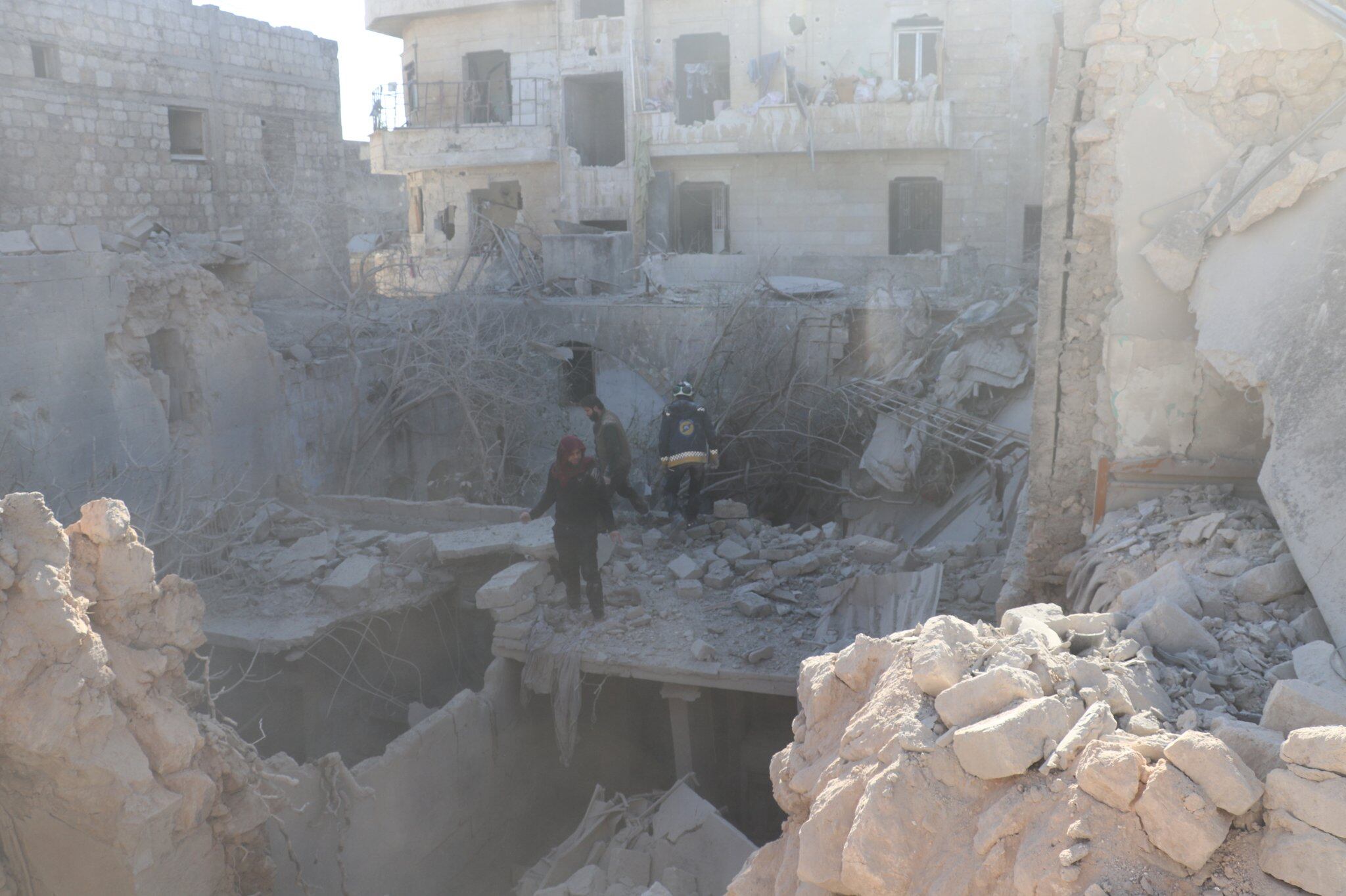 Imagen de referencia de ataque en Siria. FOTO: EFE/Defensa Civil Siria