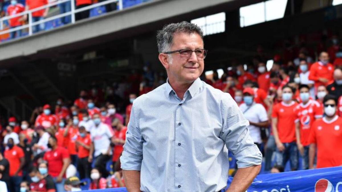 “¿Y esta rosa?”: memes de Juan Carlos Osorio por clasificación del América