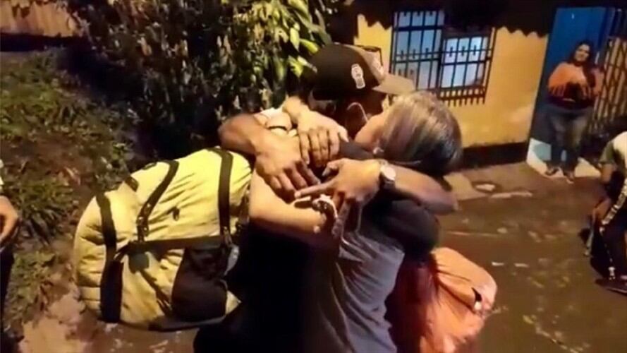 Momento de la llegada de Mauricio Ramírez, al municipio de Anserma, Caldas. Foto: Suministrada por sus familiares.