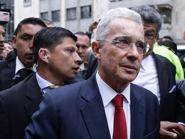 ¿Quién debe juzgar a Álvaro Uribe? Responden las universidades