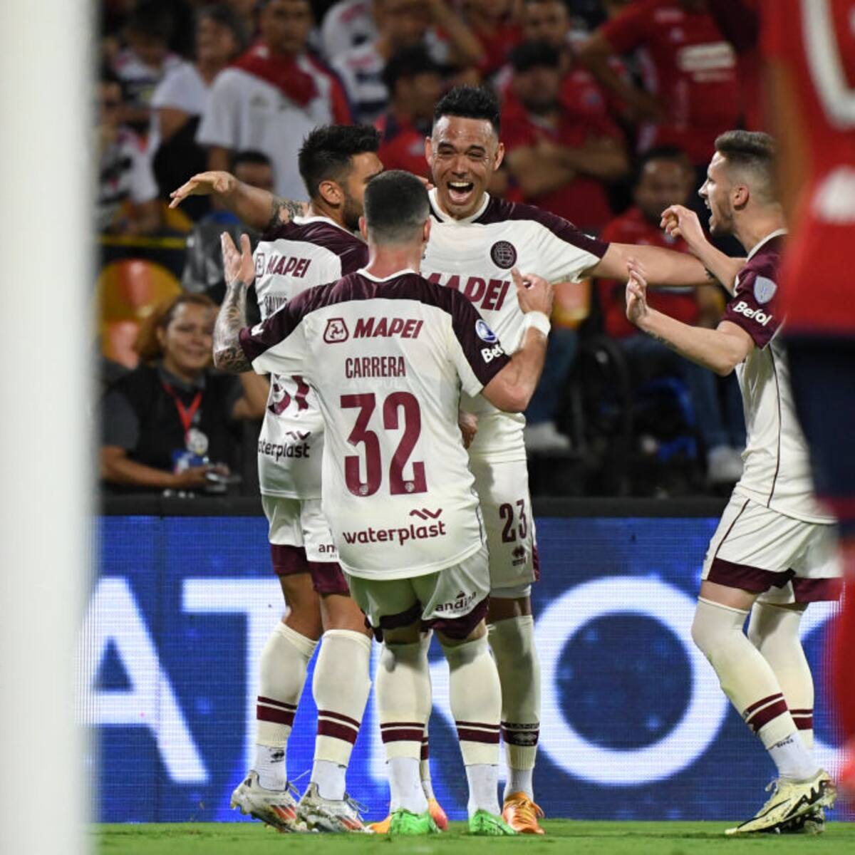Medellín cayó 6-5 en penales contra Lanús y quedó eliminado de Copa Sudamericana