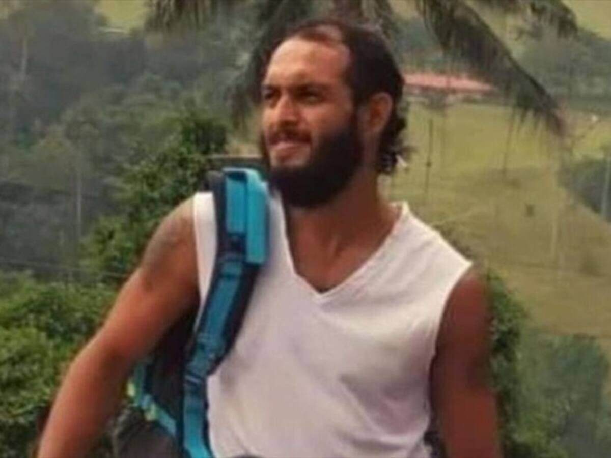 Familia de Lucas Villa se aferra a la posibilidad que presente una mejoría