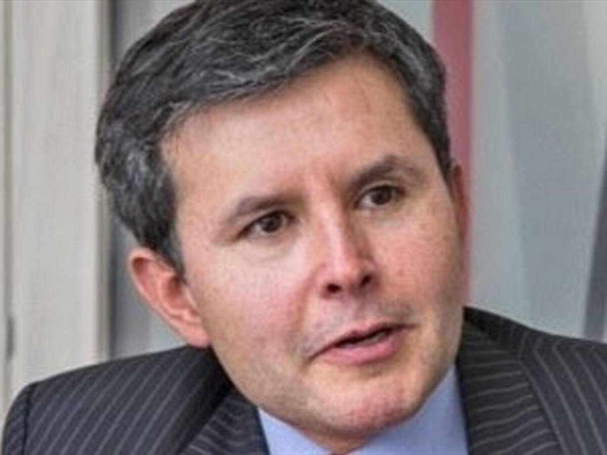 Desde el Ministerio de Hacienda no apoyan plenamente borrador de reforma pensional