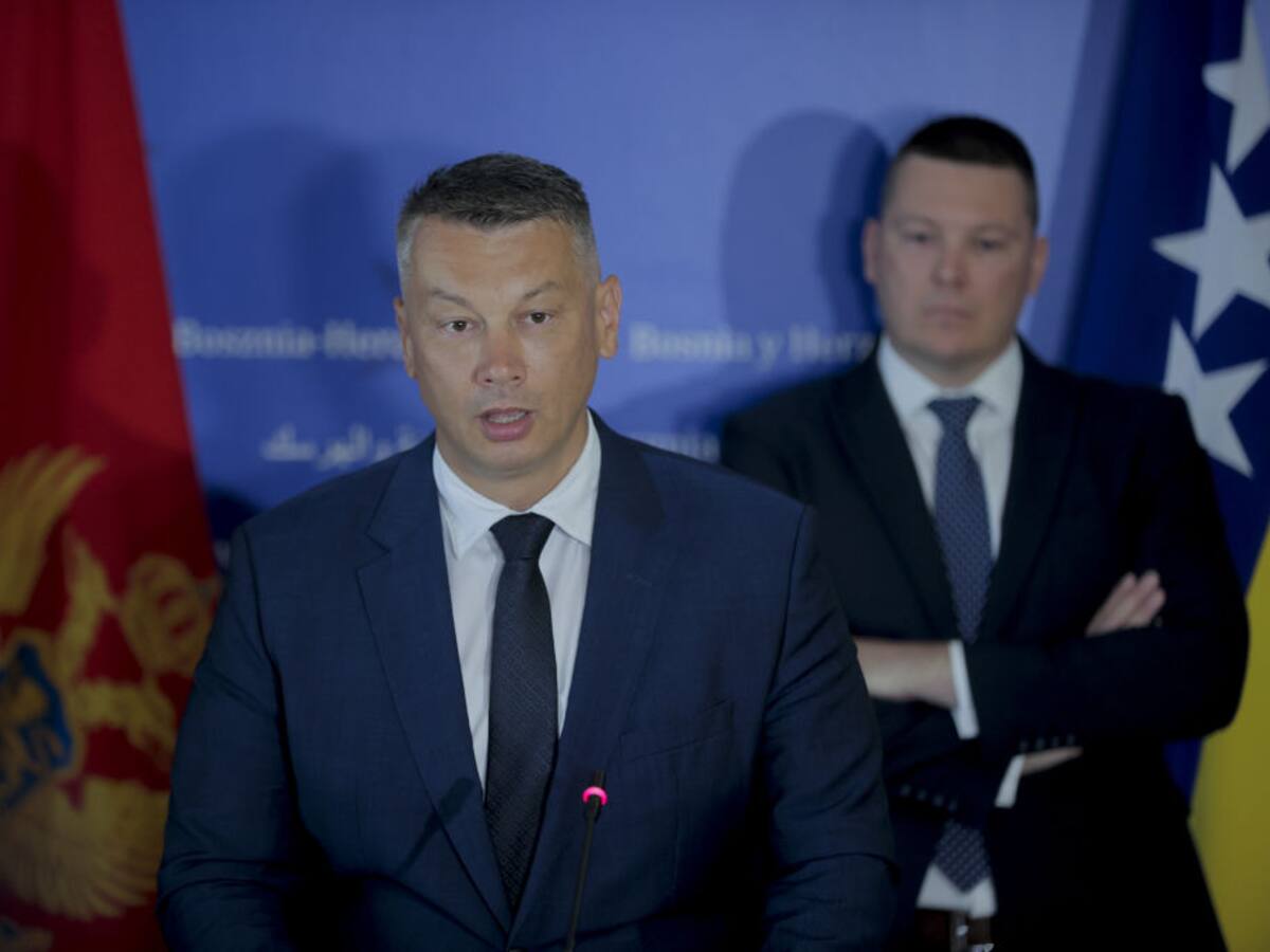 Ministro de Seguridad de Bosnia fue arrestado por presunto lavado de dinero y sobornos