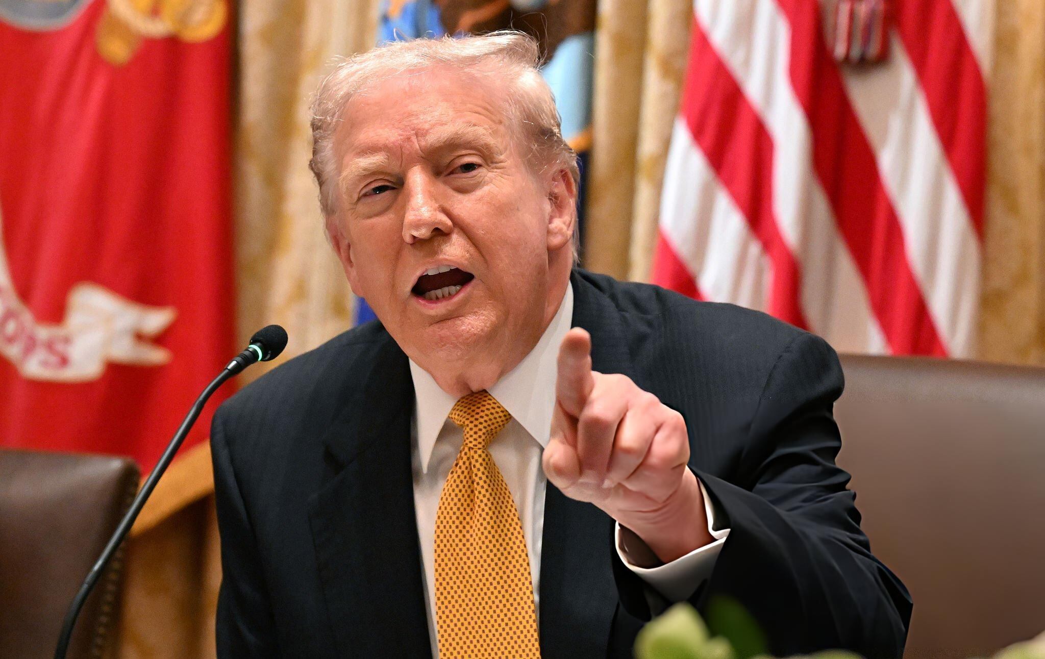 El presidente de Estados Unidos, Donald Trump, en la Casa Blanca, durante su reunión con Viktor Orban. FOTO: Roberto Schmidt/Getty Images