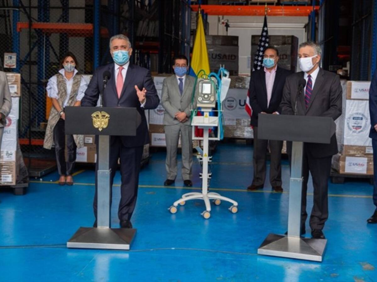 EE. UU. entrega a Colombia 200 ventiladores y US$7 millones para la población vulnerable