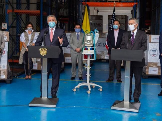 EE. UU entrega a Colombia 200 ventiladores y US$7 millones para la población vulnerable . Foto: presidencia