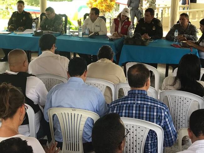 Gobierno y GranColombiaGold entregan propuestas para hallar solución a paro minero en Segovia. Foto: Cortesía: Gobernación de Antioquia