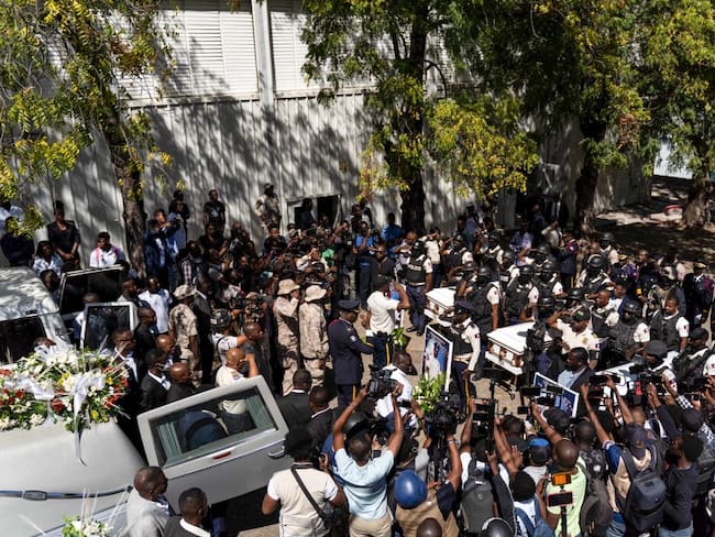Funeral de policías en Haití. Foto: Richard Pierrin / AFP via Getty Images