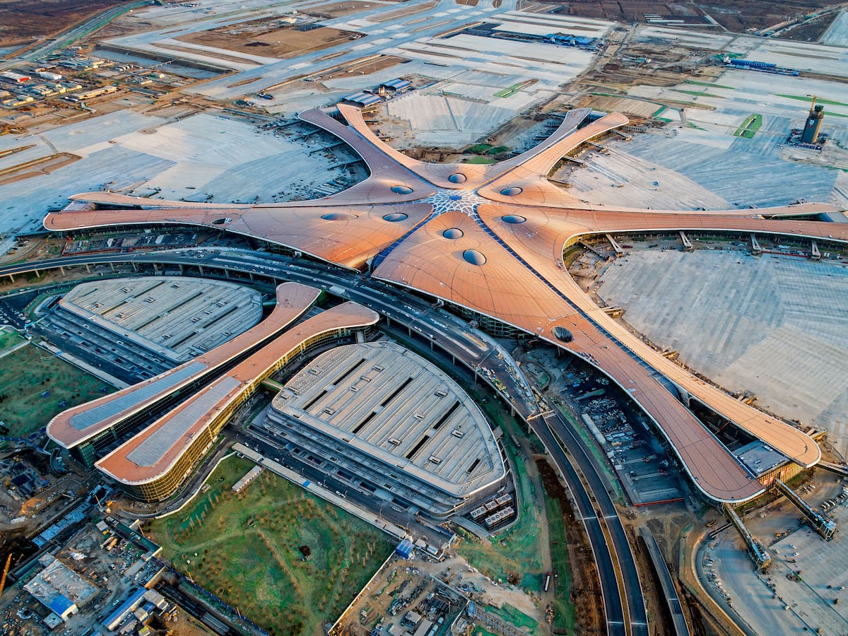 ¿Cuáles son los 3 aeropuertos más grandes del mundo? Uno alcanza los 776 km²