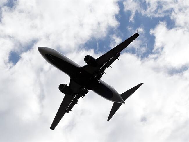 En Medellín usuarios de aerolínea ADA presentan su inconformidad por cierre de operaciones