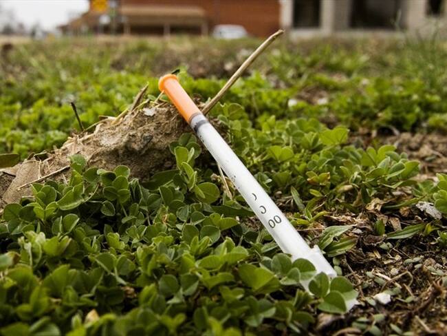 Una jeringa botada en medio de unos edificios en Austin,. Foto: Associated Press - AP