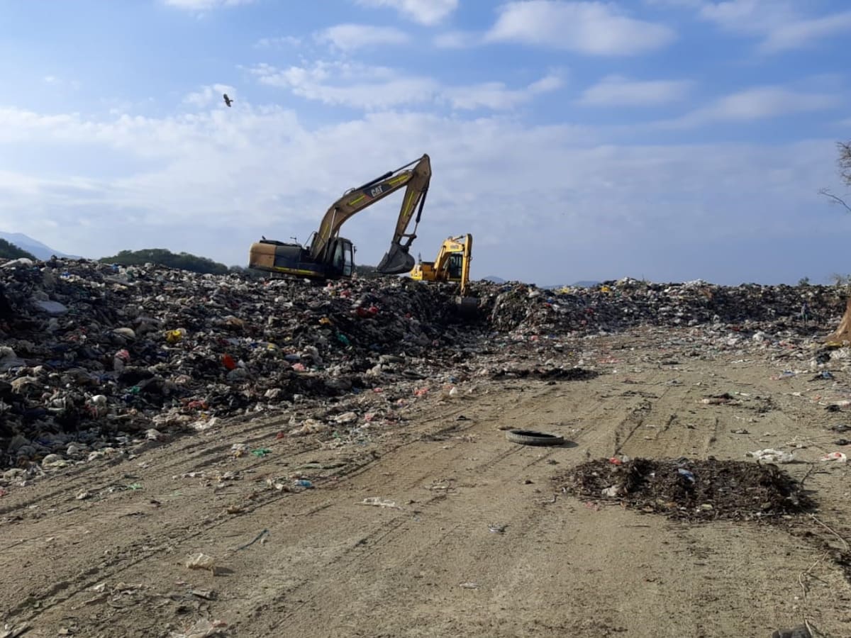 Ordenan ajustar estudio de impacto ambiental del relleno sanitario Palangana