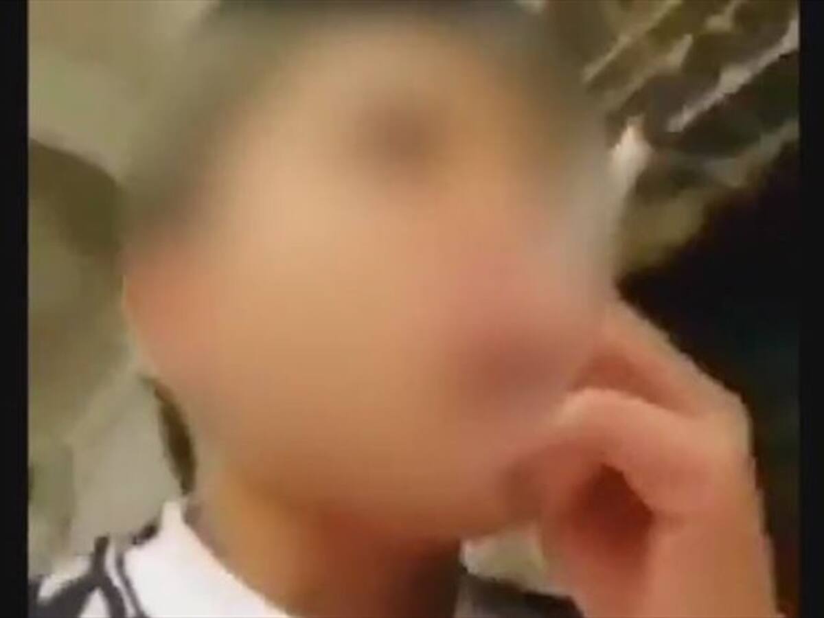 La historia del menor que generó polémica por aparecer fumando
