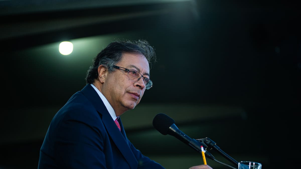 Gustavo Petro posesionó a los embajadores de Paraguay, Países Bajos y Bélgica