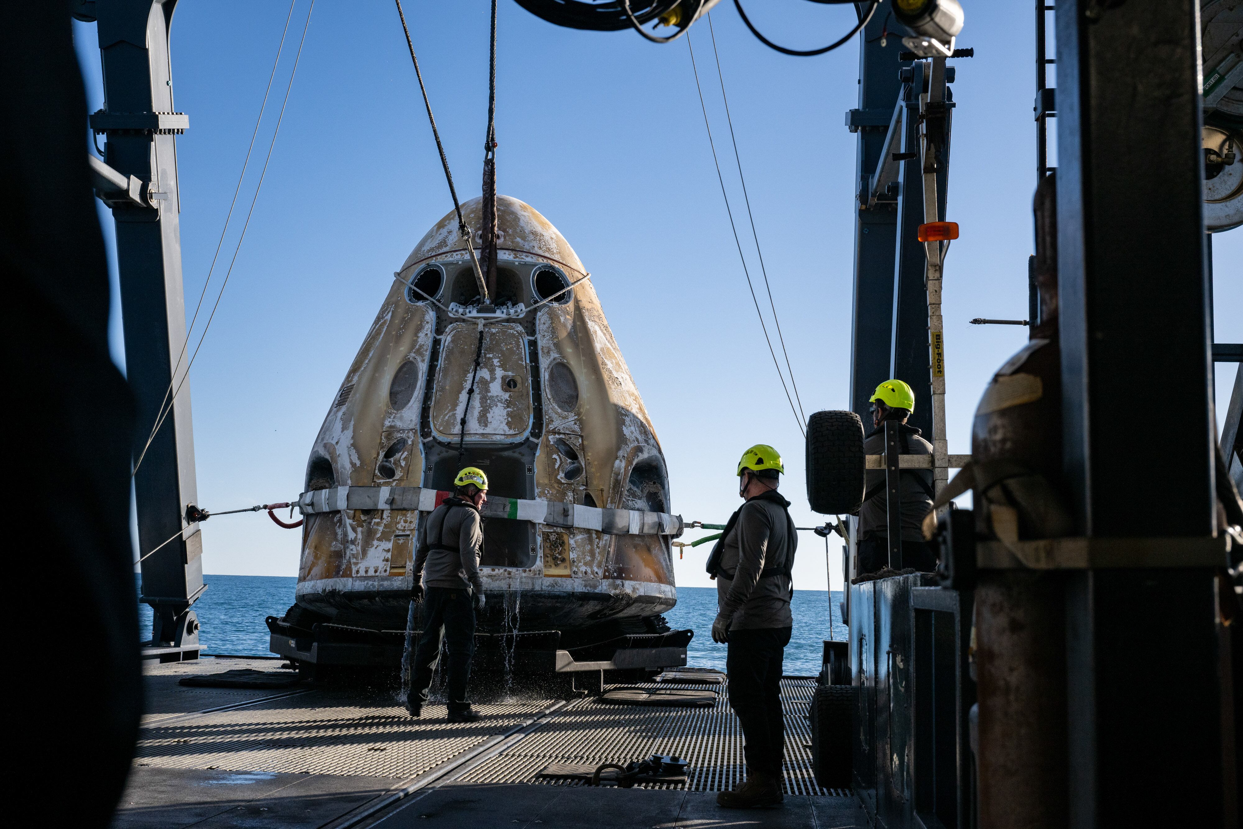 Los astronautas Barry Wilmore y Sunita Williams regresaron a la Tierra en una cápsula de SpaceX. FOTO: EFE/ Keegan Barber/NASA.