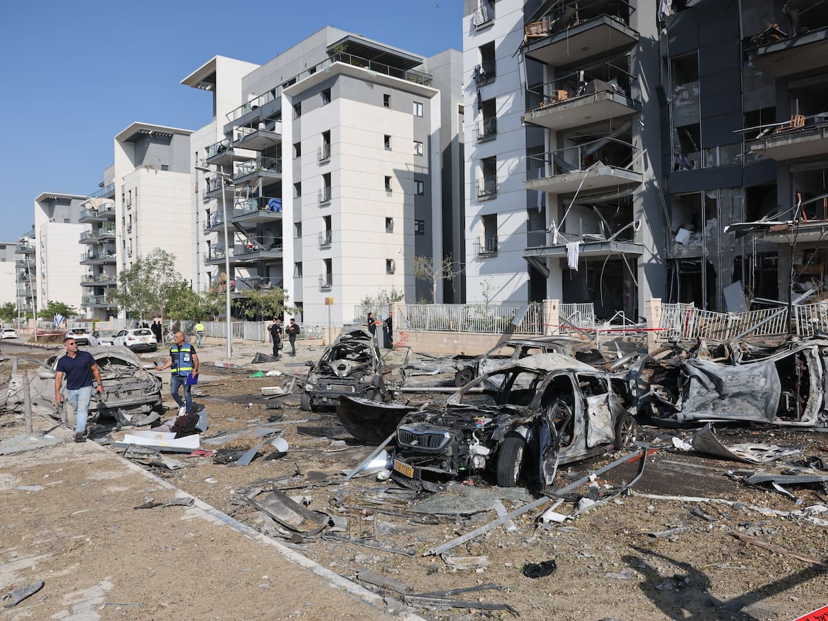 Cinco heridos leves en el sur de Israel dejó un nuevo impacto de un misil de Irán