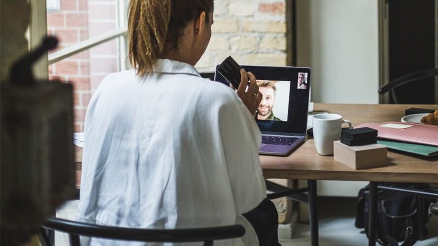 La situación ha generado todo tipo de reacciones en Twitter, cuyos usuarios han vuelto tendencia el nombre de la mujer.. Foto: Getty Images