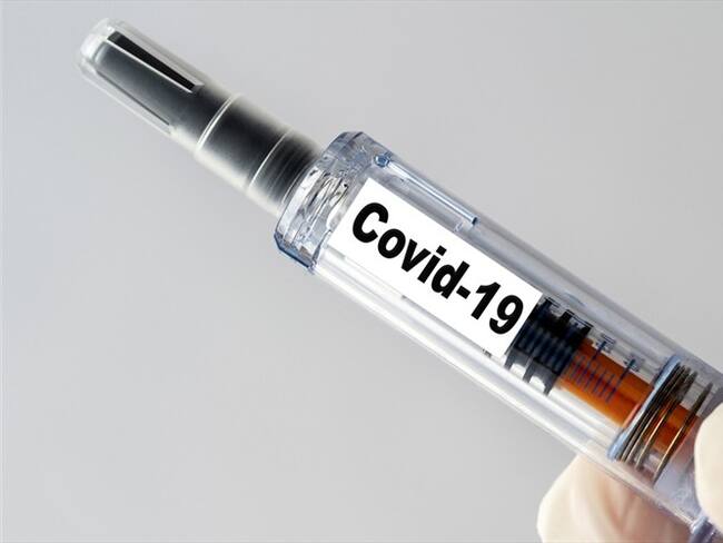 ¿Cuánto tiempo tomará la fase tres del desarrollo de la vacuna contra el COVID-19?