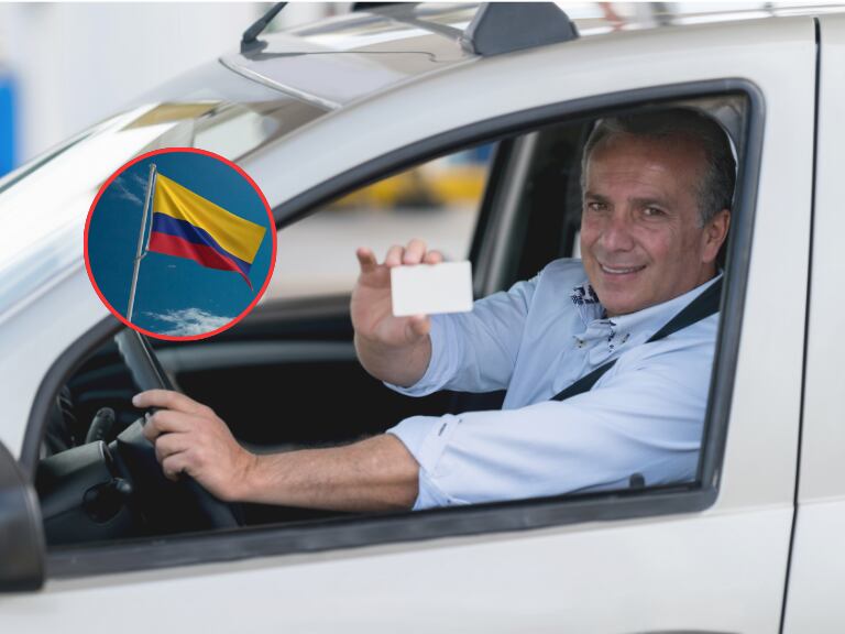 Hombre presentando la licencia de conducir y de fondo una bandera de Colombia (Fotos vía Getty Images)