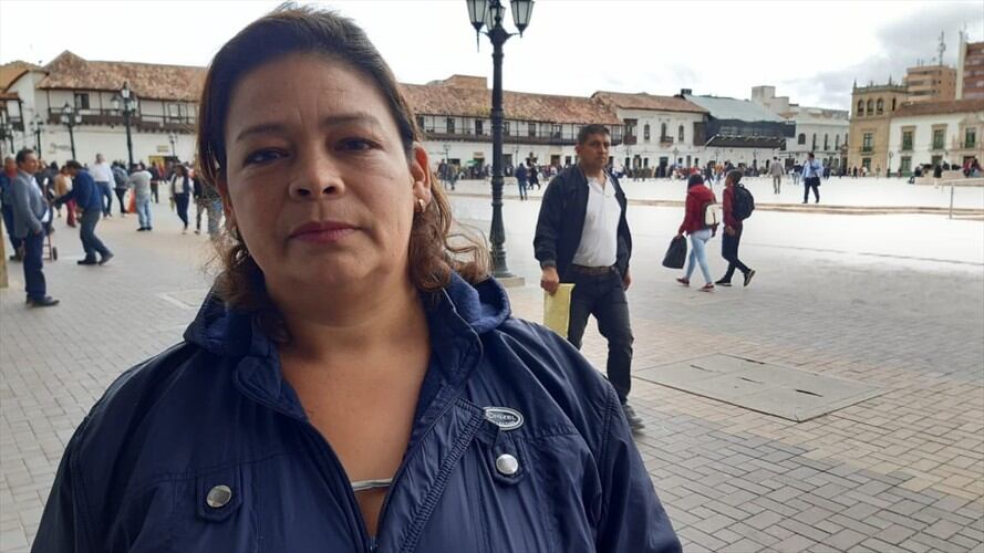 Según Edilma Molano no tiene para pagar un colegio privado.. Foto: La W
