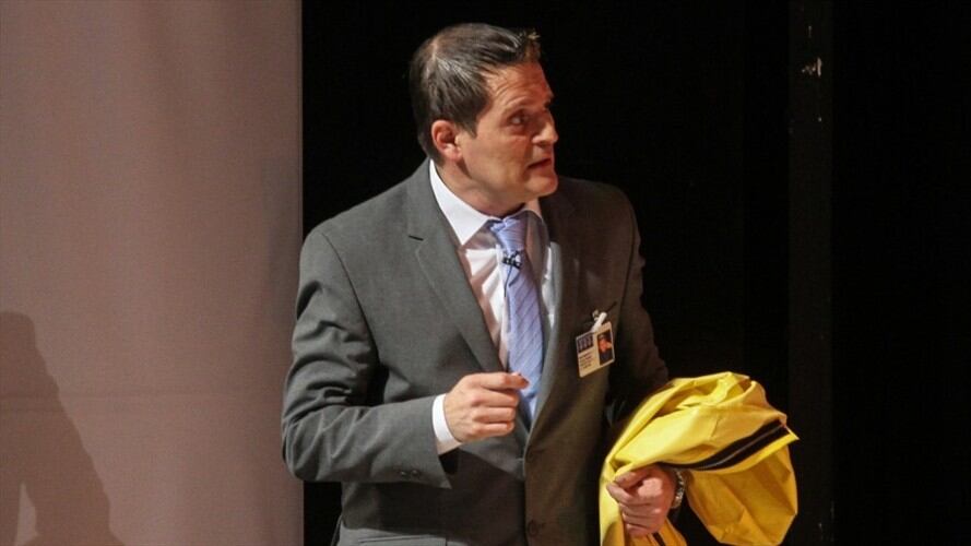 Julio César Herrera en el estreno de la obra "Betty la fea". Foto: Colprensa/Sofía Toscano