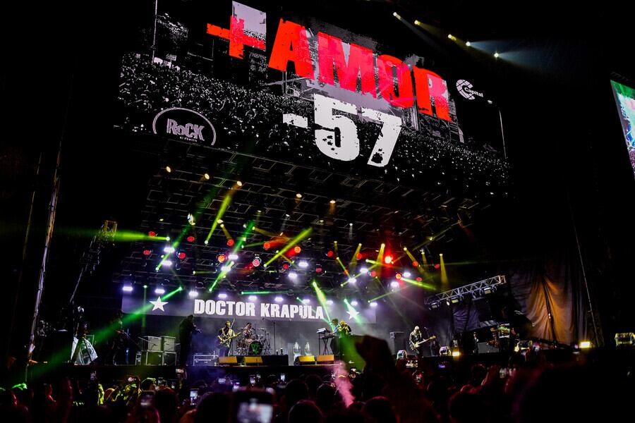 Bogotá. Noviembre 11 de 2024. En el Parque Simón Bolívar se lleva a cabo la tercera fecha del Festival Rock al parque 2024. (Colprensa - Cristian Bayona).