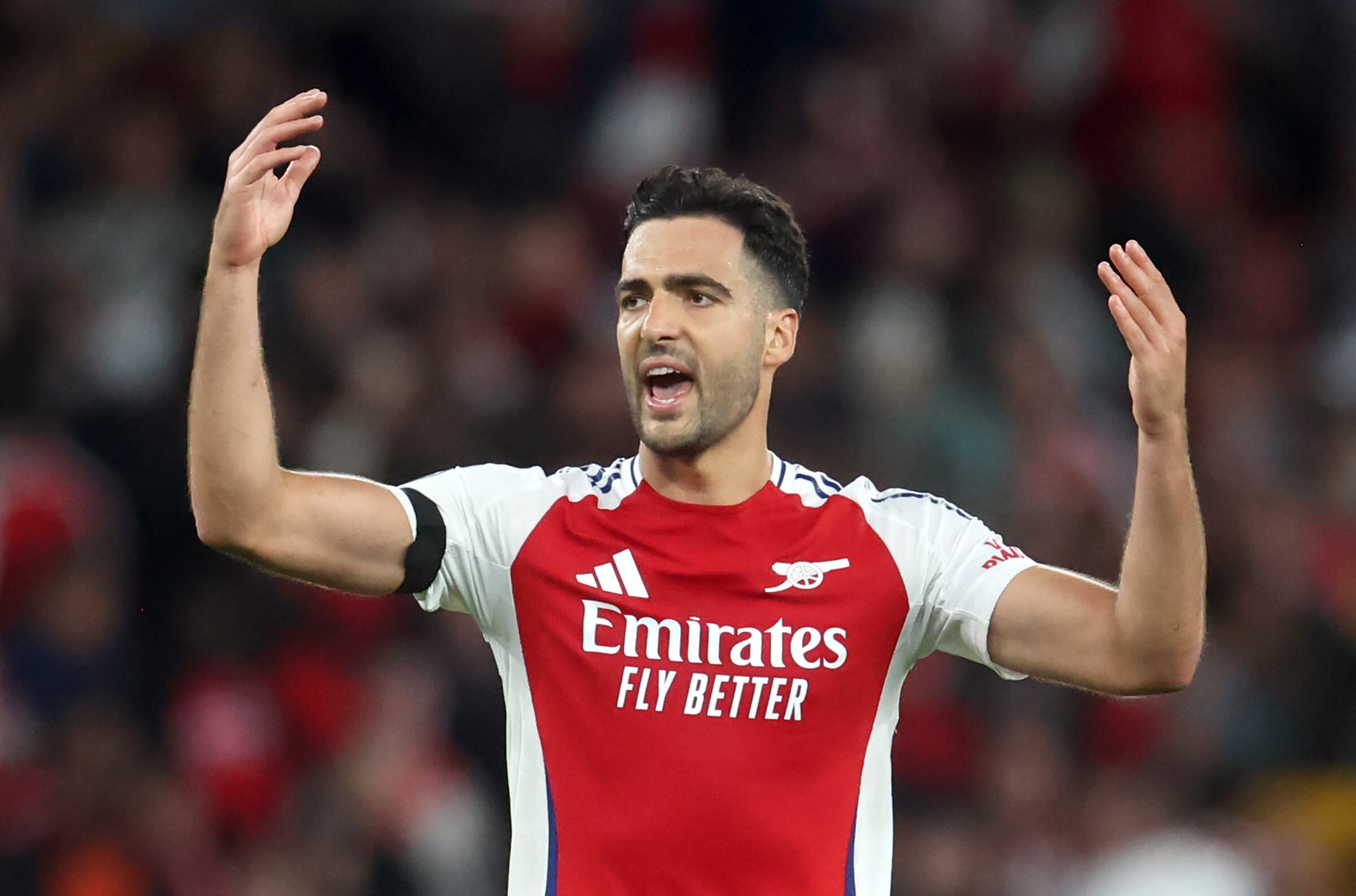 El jugador español Mikel Merino aseguró que el Arsenal puede darle la vuelta a la serie frente al PSG en Francia. EFE/EPA/NEIL HALL