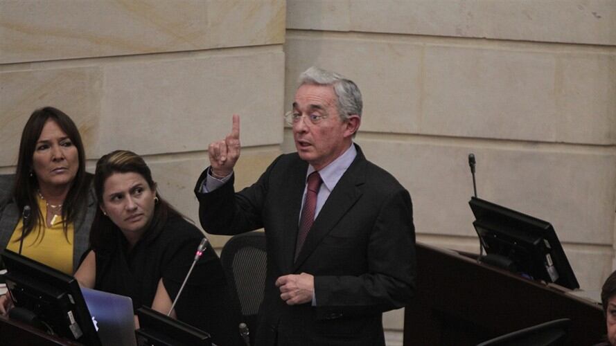 Hacker Maria Alicia Pinzón mencionó al expresidente Uribe en interrogatorio. Foto: Colprensa