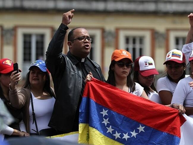 Desde el Parlamentos Europeo les decimos a los venezonalos que no están solos: Becerra