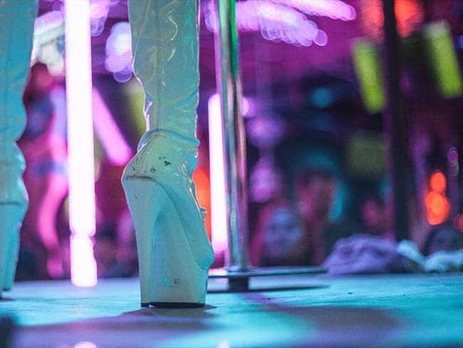 La mujer estaba haciendo una presentación de pole dance (baile en barra) en un club de Texas (Estados Unidos).. Foto: Getty Images