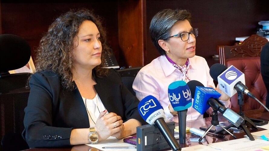 La alcaldesa electa de Bogotá Claudia López y su pareja, la congresista Angélica Lozano, contraerán matrimonio el próximo lunes 16 de diciembre. Foto: Colprensa