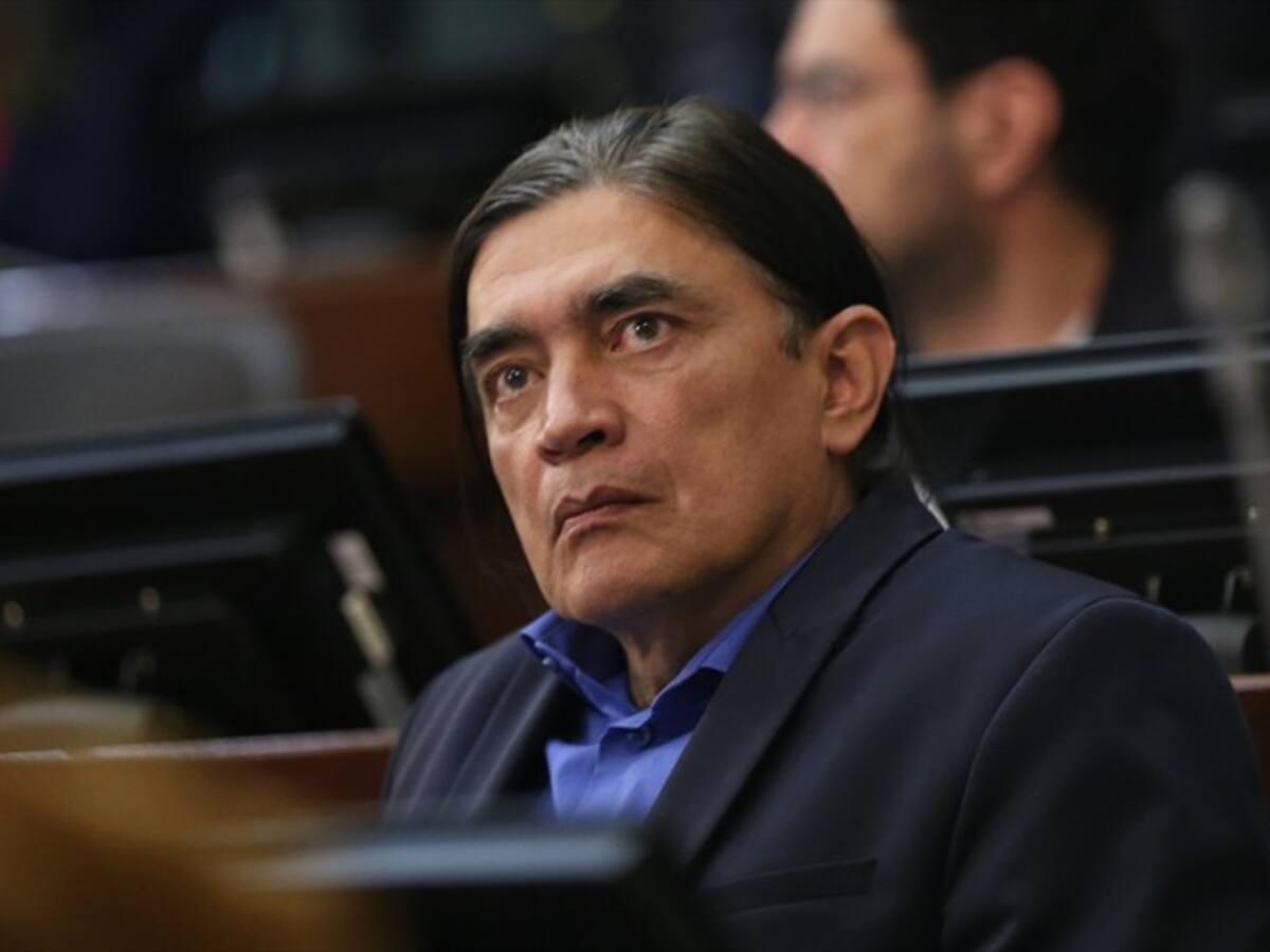 "Incita al odio": el Centro Democrático arremete contra Gustavo Bolívar