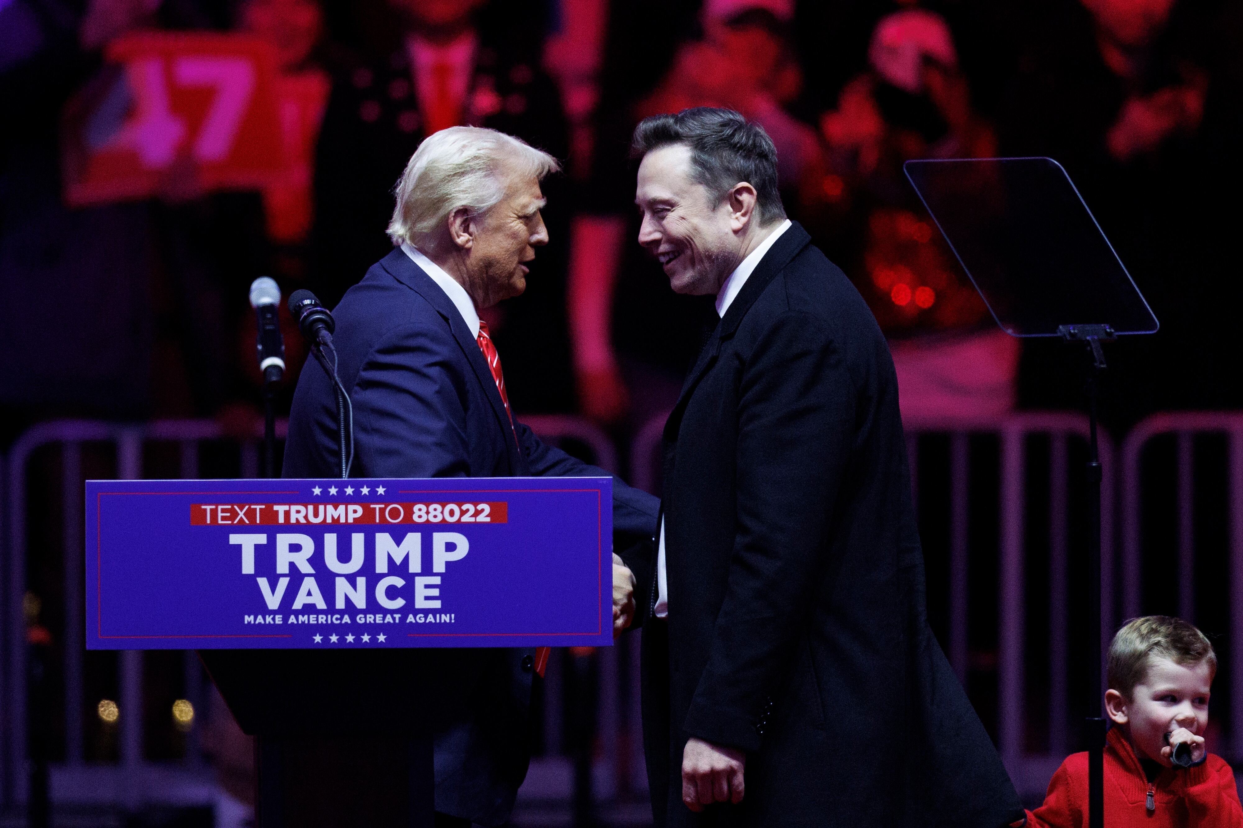 Elon Musk y Donald Trump. FOTO; Tom Brenner for The Washington Post via Getty Images