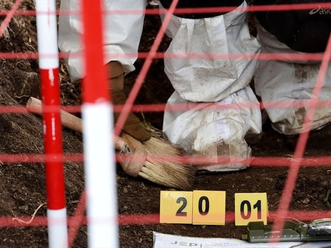 Desde febrero de 2020, se han recuperado 571 cuerpos de víctimas del conflicto y se han entregado 325 a sus familiares. Foto: Getty Images / JOAQUIN SARMIENTO