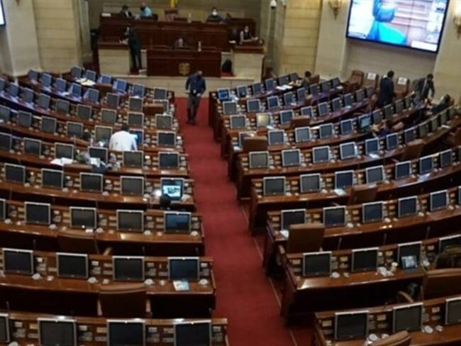 Presidente del Senado enviará ley de presupuesto a sanción: ya la firmó