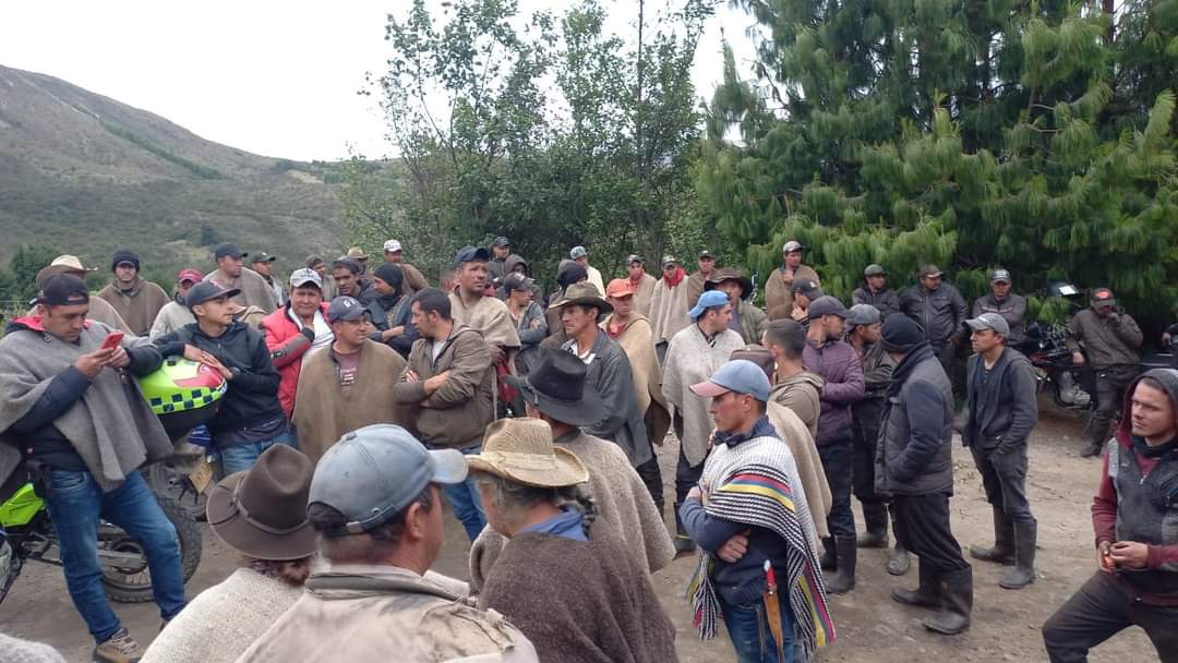 Foto/Suministrada. Comunidad protesta por violación de adulta mayor en Socotá (Boyacá).