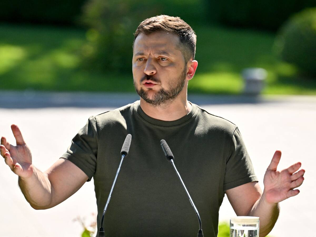 Zelenski amenaza con romper diálogo si Rusia enjuicia a ucranianos cautivos