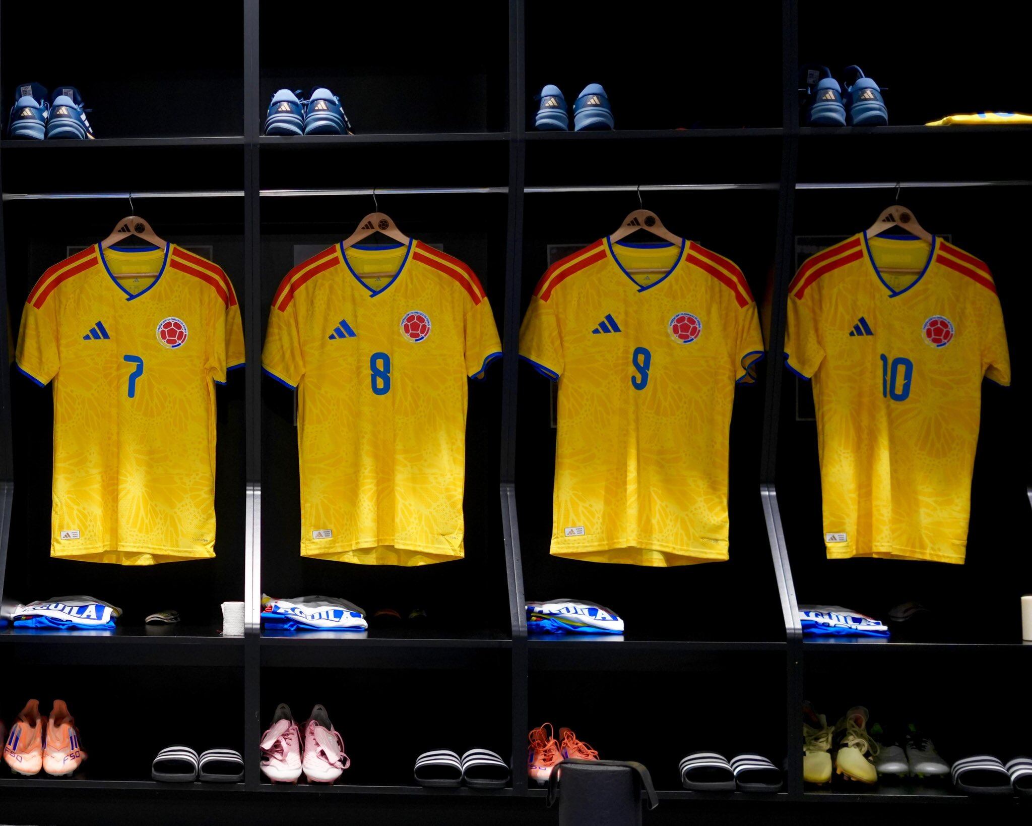 Camerino de la Selección Colombia previo al partido contra Nueva Zelanda. Foto: Twitter Selección Colombia.