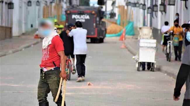 Las recientes jornadas de protesta pacífica han terminado en disturbios con la Fuerza Pública . Foto: Colprensa